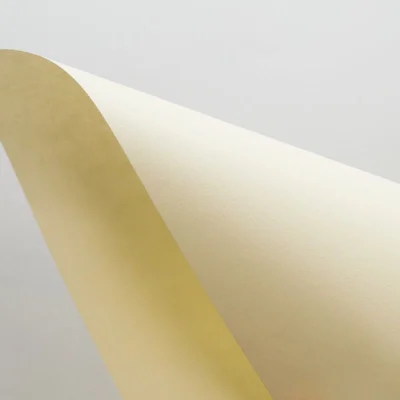 Дизайнерський картон Martele Ivory
