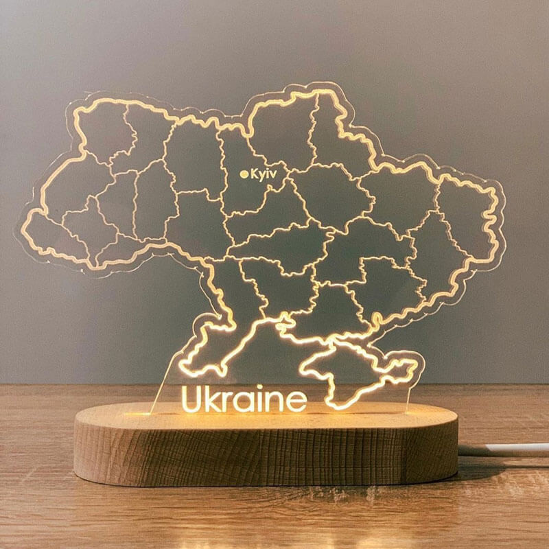 Нічник: Україна